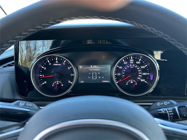 2024 Kia Carnival EX