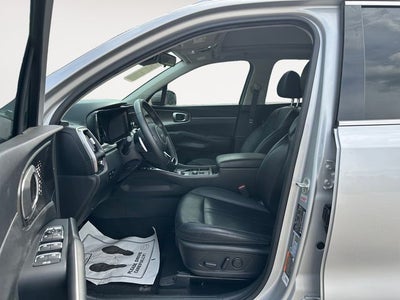 2022 Kia Sorento Hybrid EX