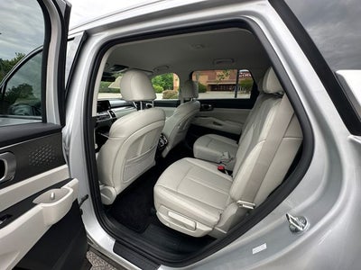 2023 Kia Sorento Hybrid EX