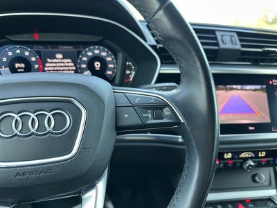 2021 Audi Q3 Premium quattro