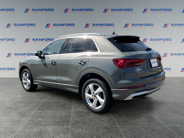 2021 Audi Q3 Premium quattro