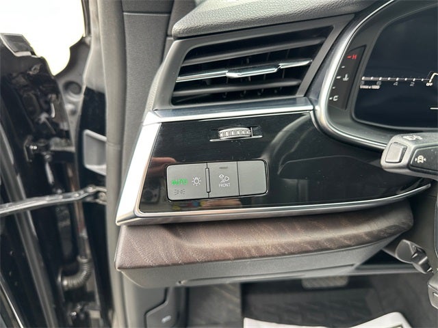 2021 Audi Q8 55 Premium Plus quattro