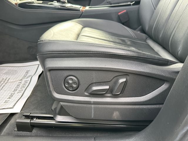 2023 Audi Q5 45 S line Premium quattro