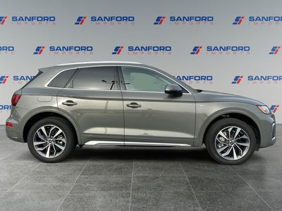 2023 Audi Q5 45 S line Premium quattro