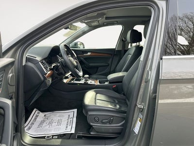 2023 Audi Q5 45 S line Premium quattro