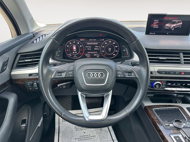 2019 Audi Q7 45 Premium Plus quattro