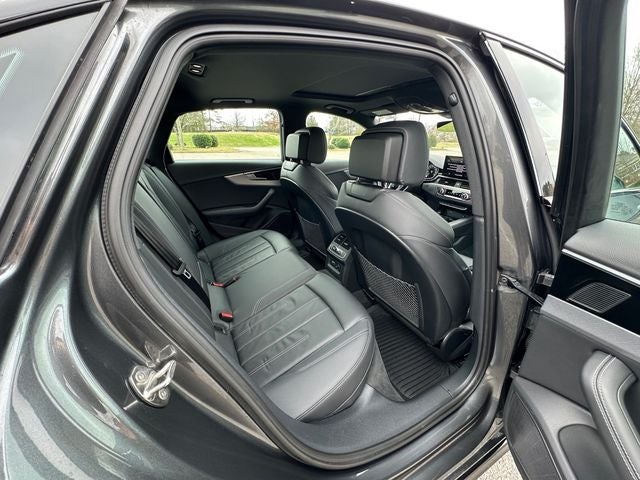 2023 Audi A4 45 S line Premium Plus quattro