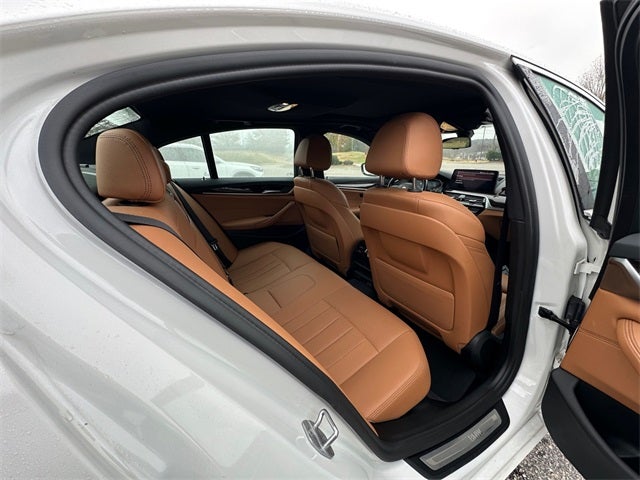 2022 BMW 5 Series 530i