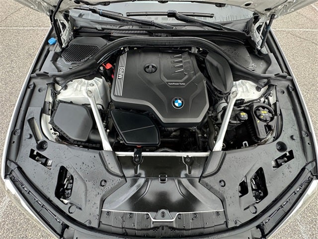 2022 BMW 5 Series 530i