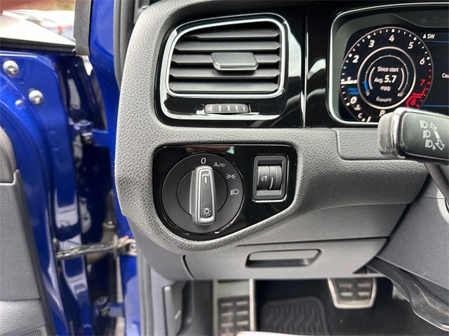 2019 Volkswagen Golf R DCC & Navigation 4Motion