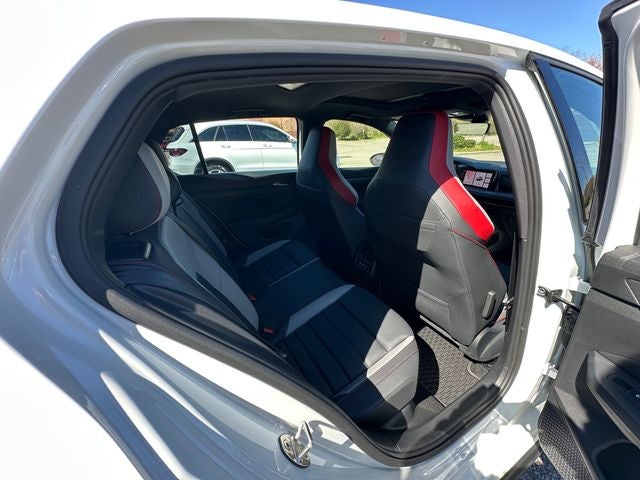 2024 Volkswagen Golf GTI Autobahn