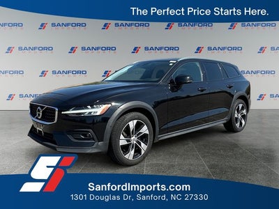 2021 Volvo V60 Cross Country T5