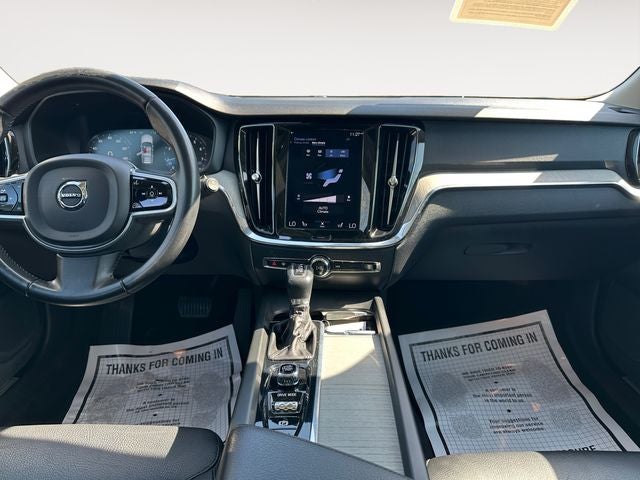 2021 Volvo V60 Cross Country T5