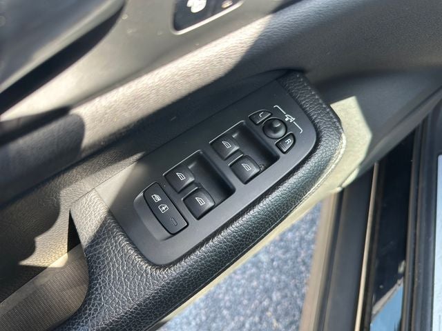 2021 Volvo V60 Cross Country T5