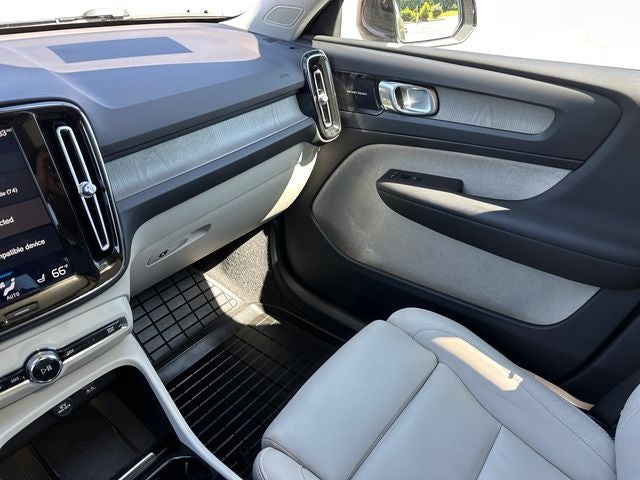 2020 Volvo XC40 T5 Inscription