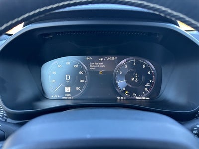 2021 Volvo XC40 R-Design