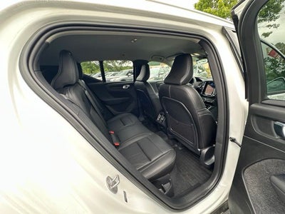 2023 Volvo XC40 B4 Core