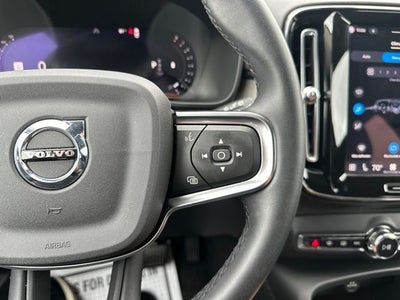 2023 Volvo XC40 B4 Core
