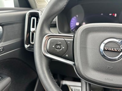 2023 Volvo XC40 B4 Core