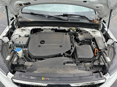 2023 Volvo XC40 B4 Core