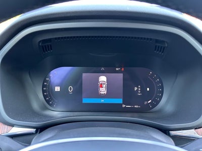 2023 Volvo XC60 B5 Plus Dark Theme