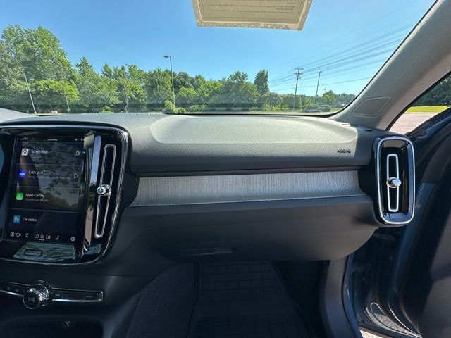 2023 Volvo XC40 Ultimate