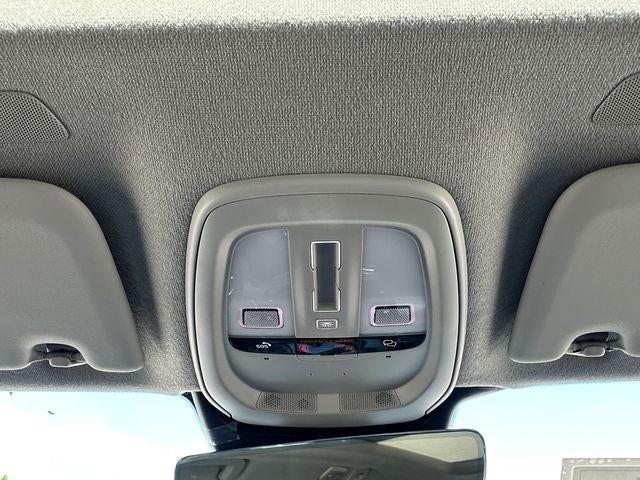 2023 Volvo XC40 Ultimate
