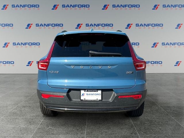 2023 Volvo XC40 Ultimate