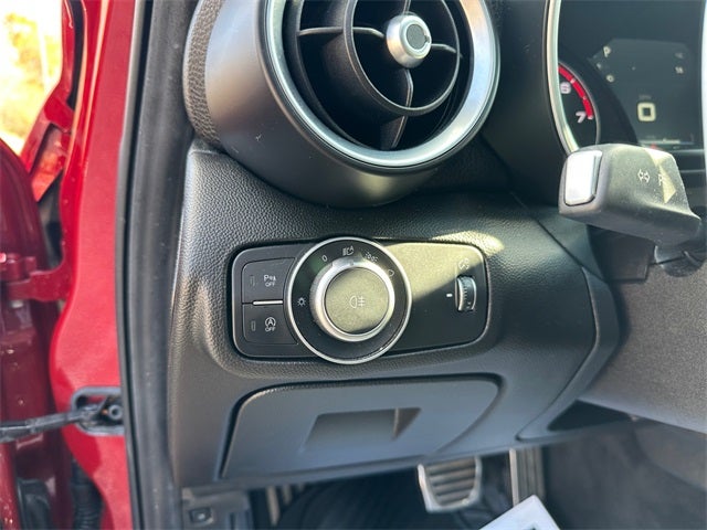 2017 Alfa Romeo Giulia Ti