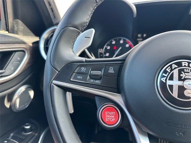 2017 Alfa Romeo Giulia Ti