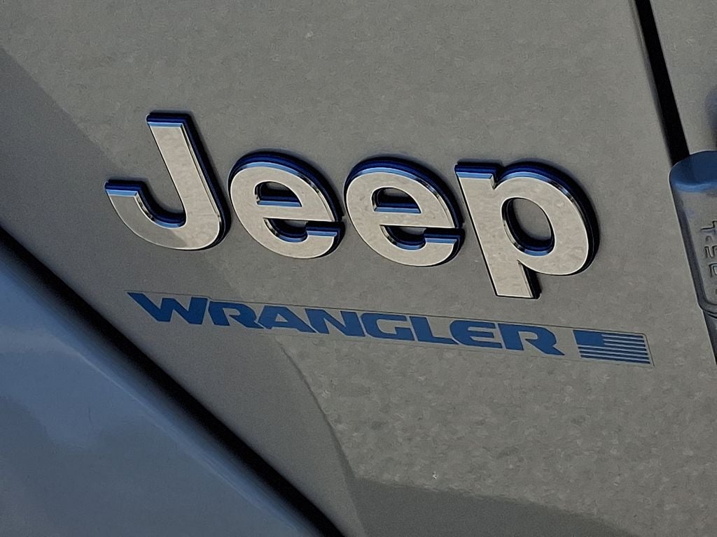2024 Jeep Wrangler Sahara 4xe