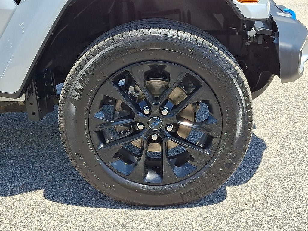 2024 Jeep Wrangler Sahara 4xe