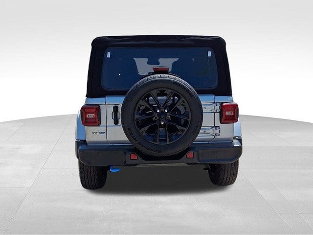 2024 Jeep Wrangler Sahara 4xe
