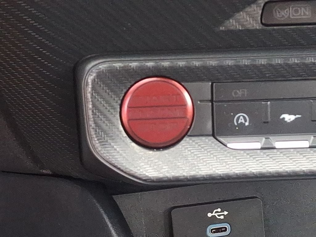 2024 Ford Mustang EcoBoost