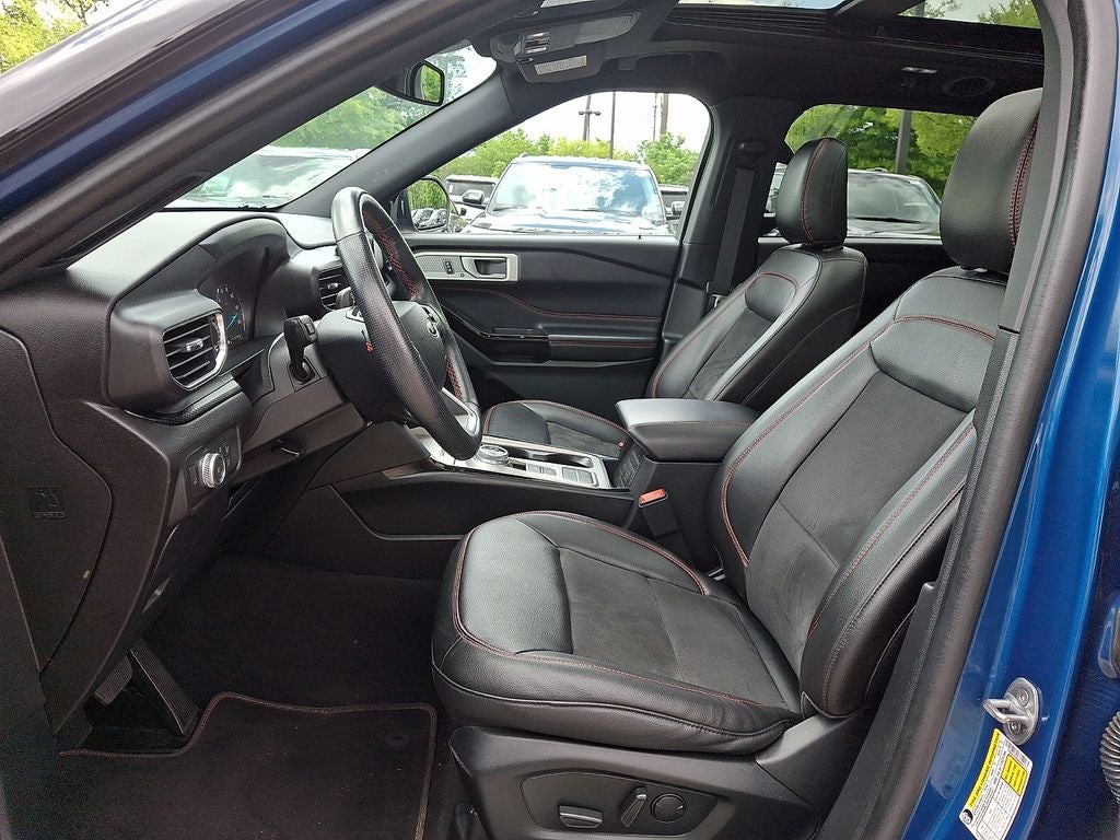 2022 Ford Explorer ST-Line
