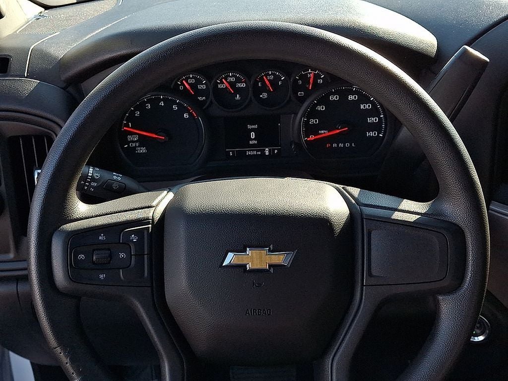 2024 Chevrolet Silverado 1500 Custom