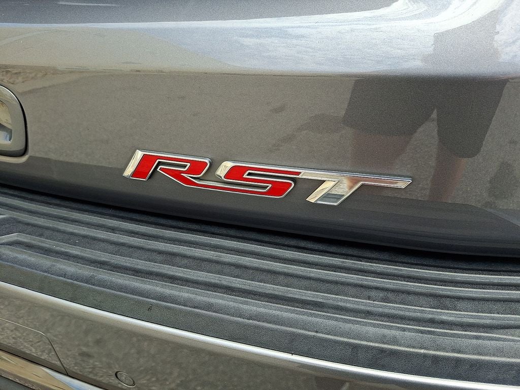 2021 Chevrolet Suburban RST