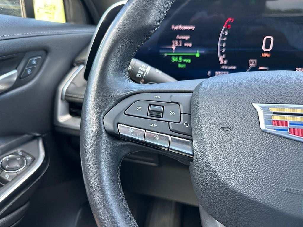 2024 Cadillac XT4 Premium Luxury