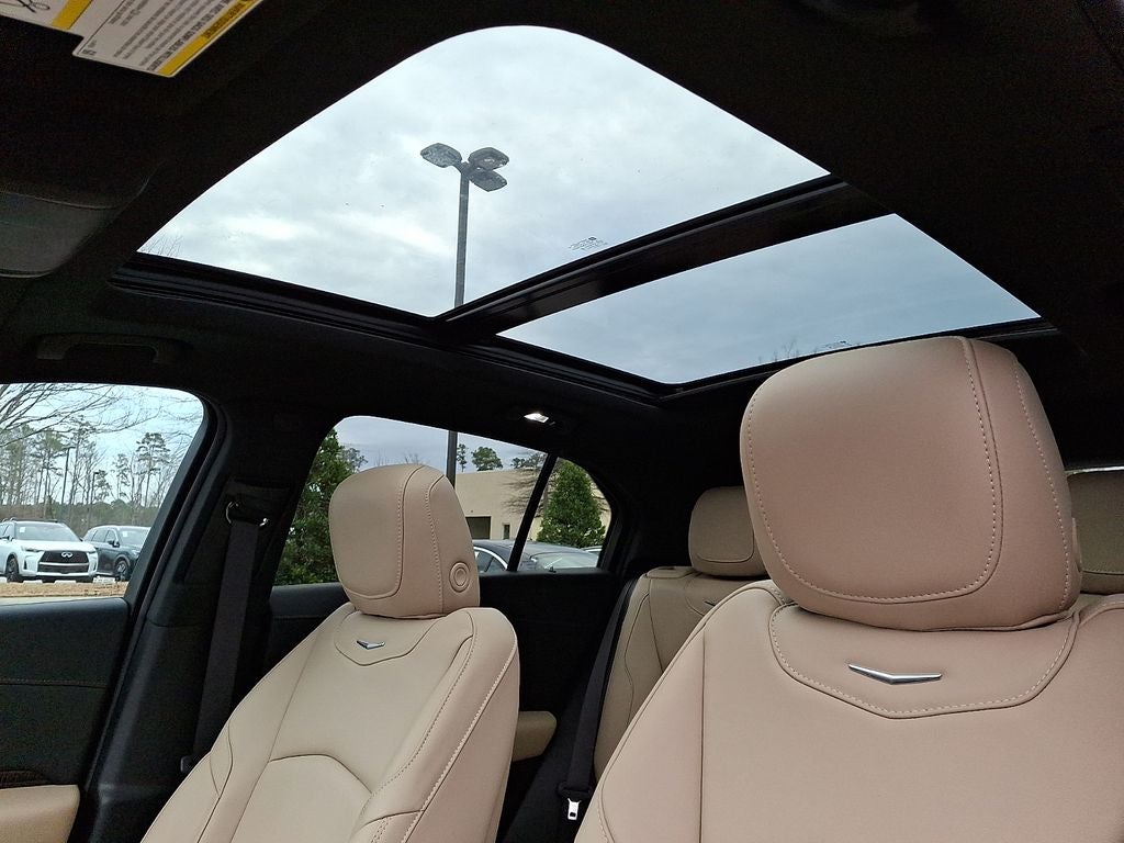 2025 Cadillac XT4 Premium Luxury