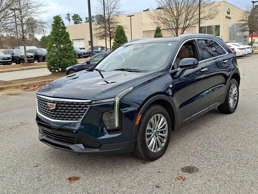 2025 Cadillac XT4 Premium Luxury