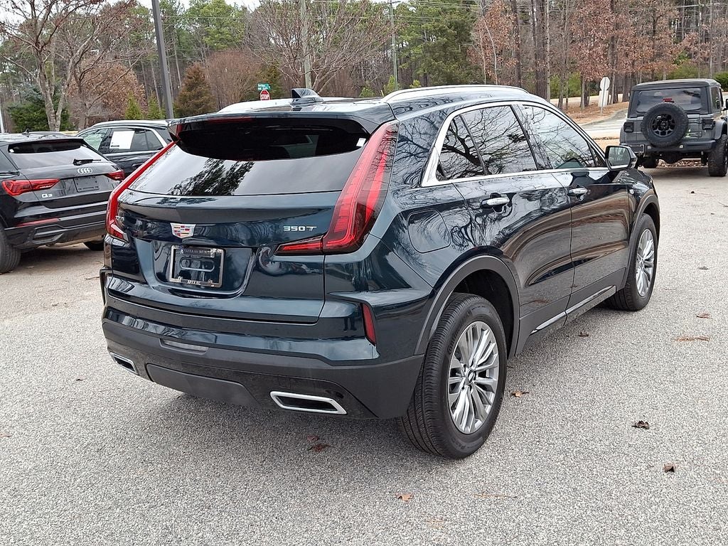 2025 Cadillac XT4 Premium Luxury