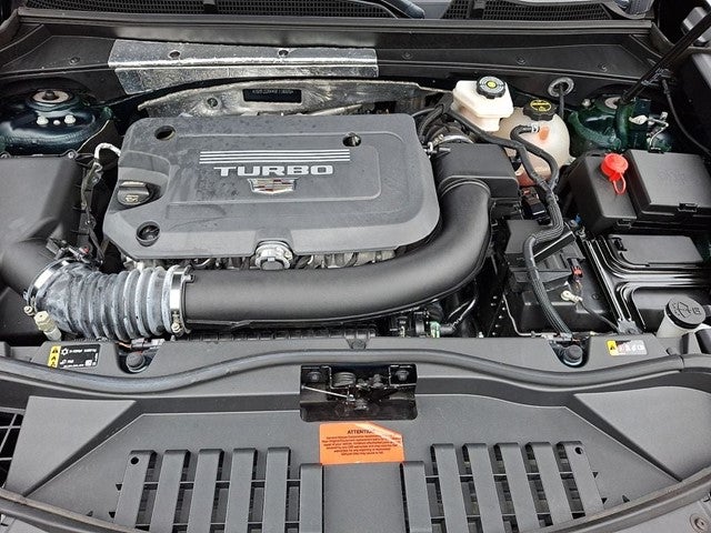 2025 Cadillac XT4 Premium Luxury