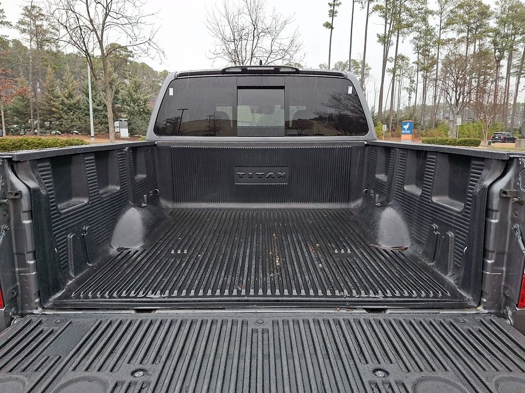 2024 Nissan Titan SV