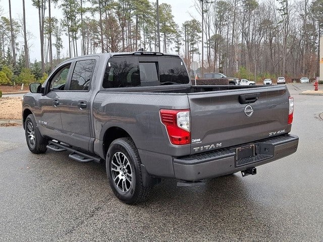 2024 Nissan Titan SV