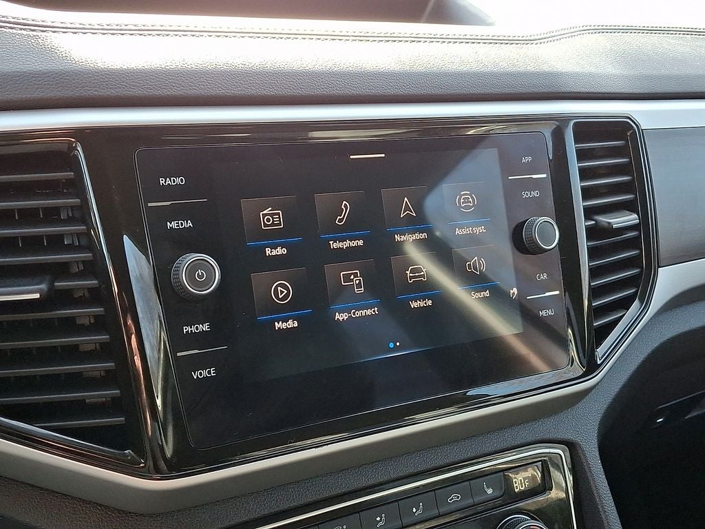 2023 Volkswagen Atlas 3.6L V6 SE w/Technology