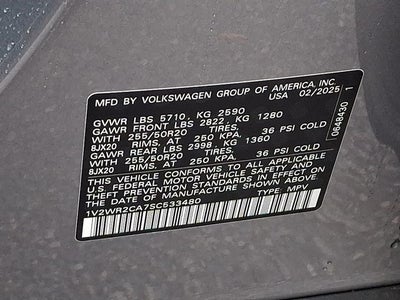 2025 Volkswagen Atlas 2.0T SE w/Technology