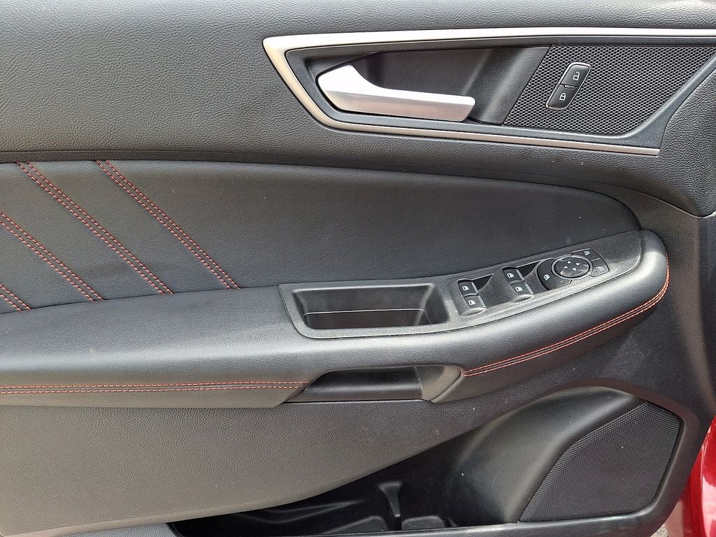 2021 Ford Edge ST Line