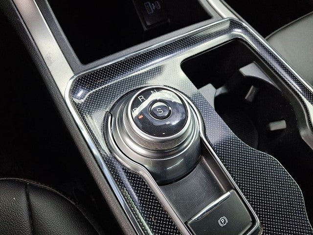 2021 Ford Edge ST Line