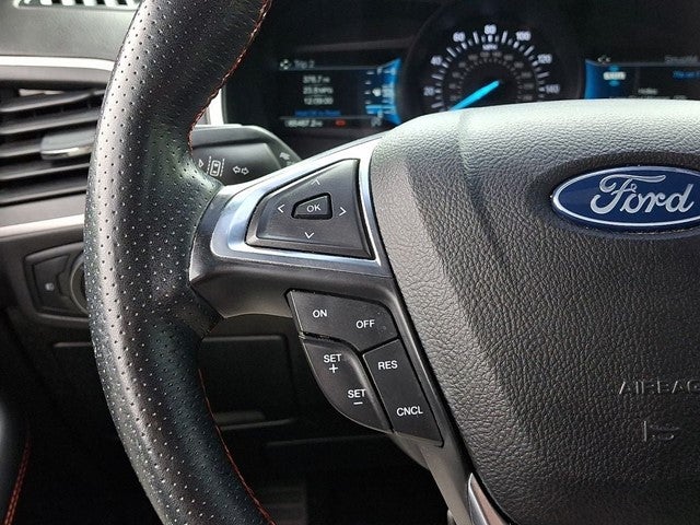 2021 Ford Edge ST Line