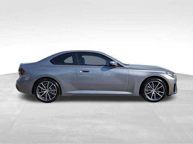 2025 BMW 2 Series 230i xDrive